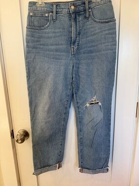 Madewell Perfect Vintage Classic Light Blue Distressed Straight-Leg Jeans